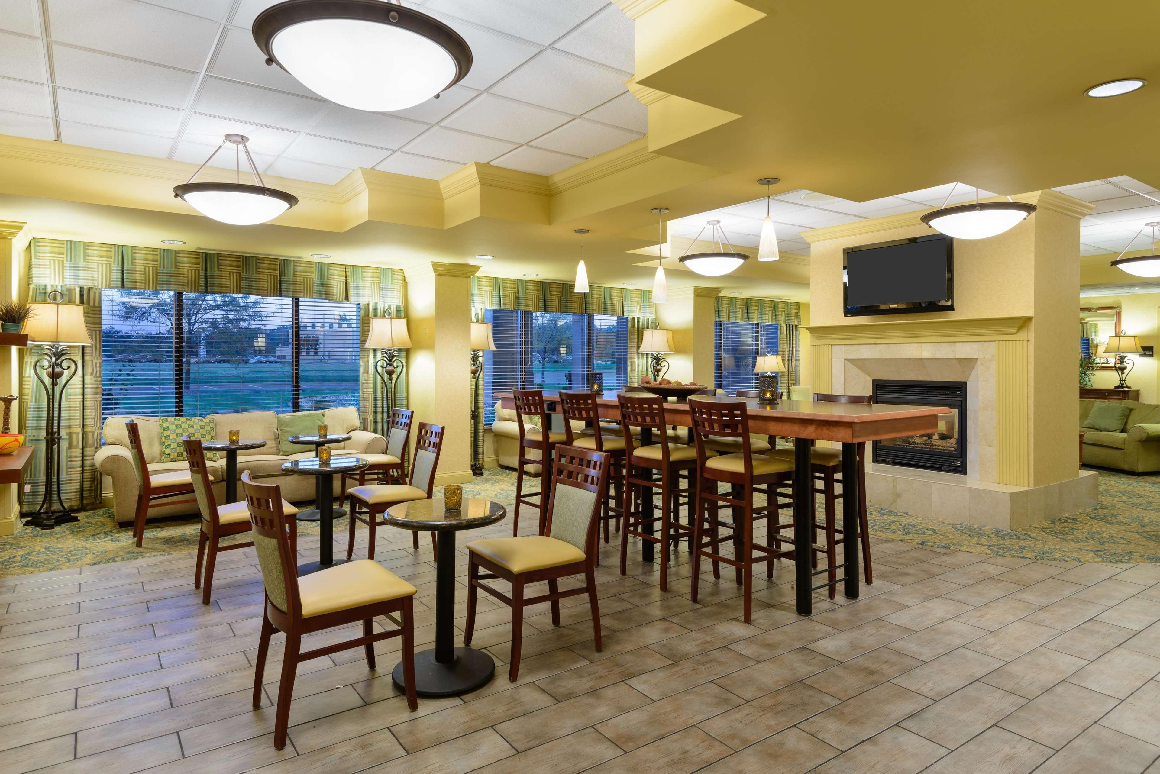 Hampton Inn Mount Vernon Ngoại thất bức ảnh