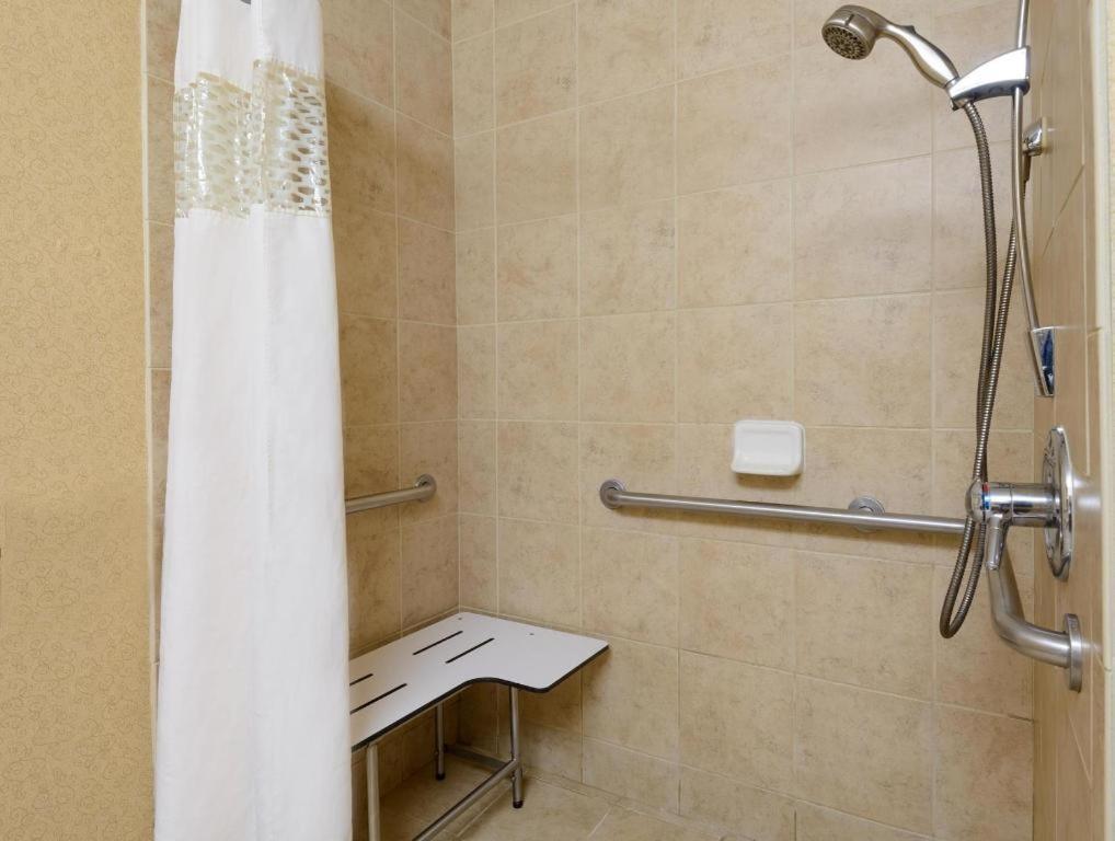 Hampton Inn Mount Vernon Ngoại thất bức ảnh